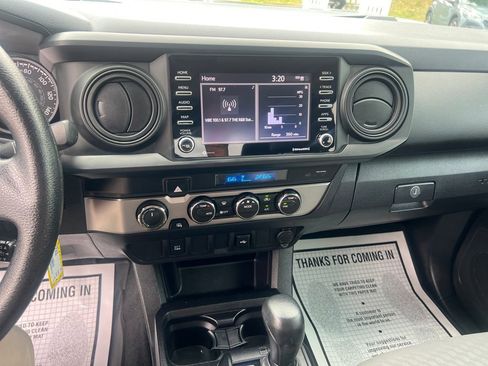 Used 2023 Toyota Tacoma SR image 18