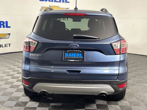 Used 2018 Ford Escape SEL image 4