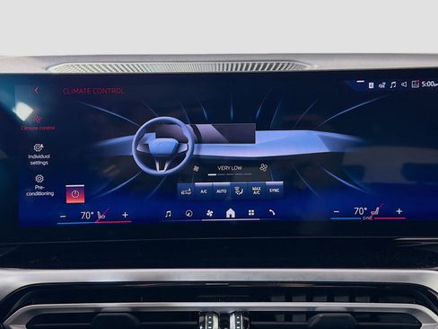 Used 2024 BMW i4 xDrive40i image 19