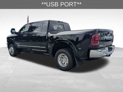 Used 2025 RAM 3500 Limited AWD/4WD image 8