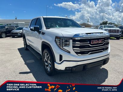 Used 2024 GMC Sierra 1500 SLT w/ SLT Convenience Package