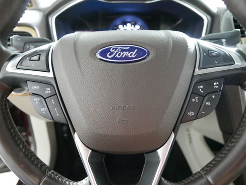 Used 2017 Ford Fusion Platinum AWD/4WD image 25