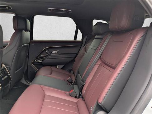 Certified 2025 Land Rover Range Rover Sport Dynamic SE AWD/4WD image 21