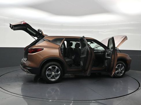Used 2024 Chevrolet Blazer LT FWD image 31