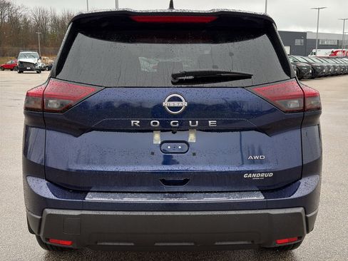 New 2026 Nissan Rogue SV AWD/4WD image 7