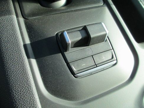 New 2026 GMC Sierra 1500 AT4 image 17