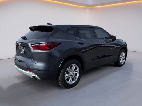 Used 2021 Chevrolet Blazer LT image 3