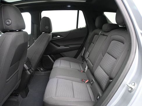 Used 2025 Chevrolet Equinox LT w/ Safety and Technology Package AWD/4WD image 10
