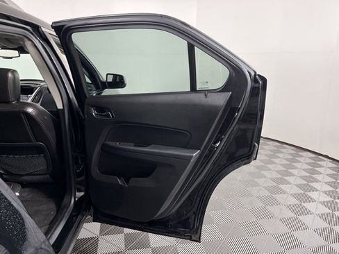 Used 2016 Chevrolet Equinox LTZ w/ Enhanced Convenience Package image 41