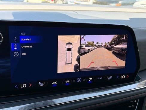 Used 2026 Chevrolet Suburban RST RWD image 13