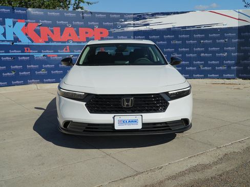 New 2025 Honda Accord SE image 2