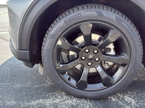 Used 2023 Ford Explorer ST-Line w/ Class IV Trailer Tow Package AWD/4WD image 4