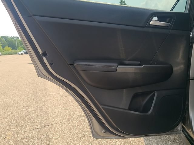 Used 2022 Kia Sportage LX AWD/4WD image 22