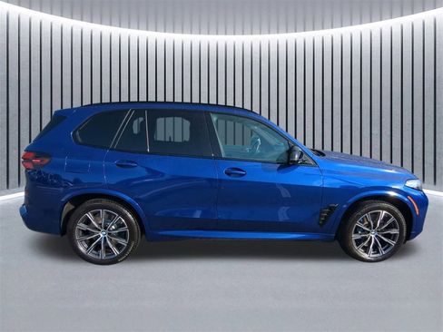 Used 2026 BMW X5 M60i image 4