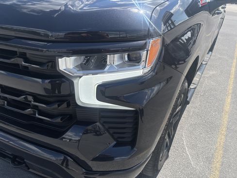 Used 2023 Chevrolet Silverado 1500 RST AWD/4WD image 10