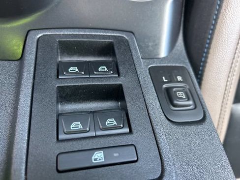 Used 2024 Ford Bronco Wildtrak AWD/4WD image 24