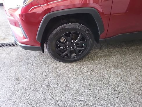 Used 2023 Toyota RAV4 LE FWD image 3