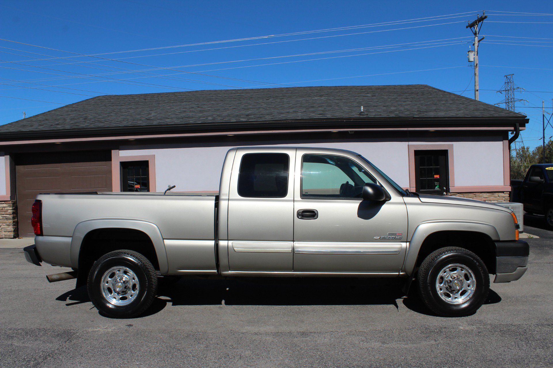Used 2003 Chevrolet Silverado 2500 LS RWD image 3