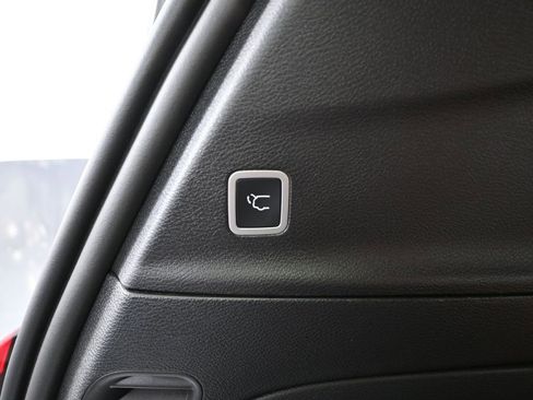 Used 2022 Chrysler Pacifica Pinnacle image 44