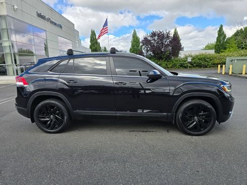Used 2022 Volkswagen Atlas Cross Sport SE AWD/4WD image 8