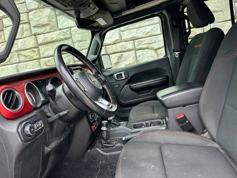 Used 2021 Jeep Wrangler Unlimited Rubicon AWD/4WD image 8