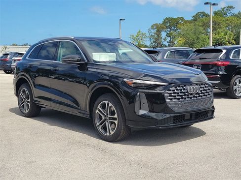 New 2025 Audi Q5 Premium image 2