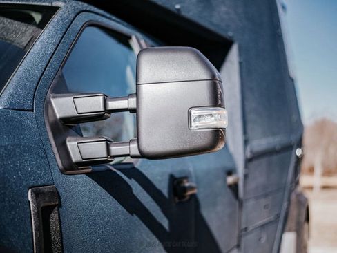 Used 2022 Ford F550 4x4 Crew Cab Super Duty w/ Power Equipment Group image 79