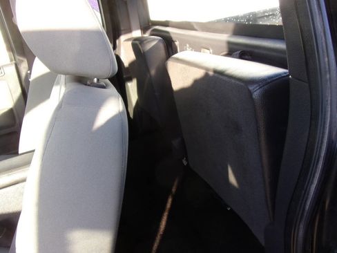 Used 2009 Dodge Dakota Big Horn image 3