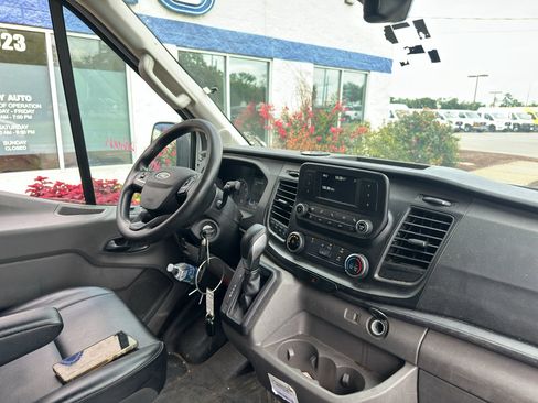Used 2023 Ford Transit 250 Medium Roof w/ Load Area Protection Package RWD image 12