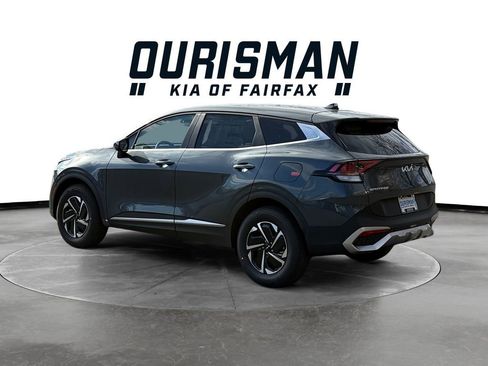 New 2025 Kia Sportage LX image 4