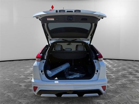 New 2026 Mitsubishi Eclipse Cross SEL image 9