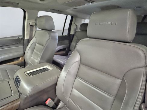Used 2020 GMC Yukon XL Denali w/ Open Road Package AWD/4WD image 25