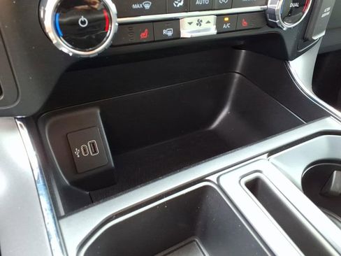 Used 2025 Ford F150 XLT w/ Equipment Group 302A MID image 19