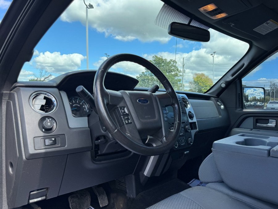 Used 2014 Ford F150 XLT w/ Equipment Group 302A Luxury AWD/4WD image 14