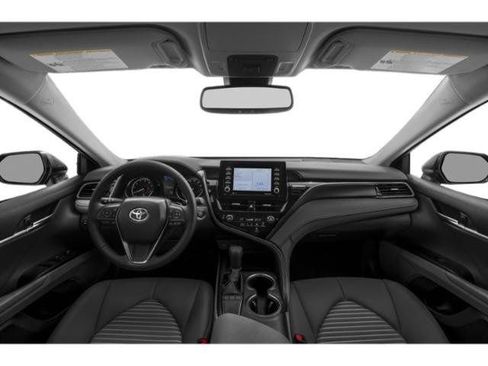 Used 2023 Toyota Camry SE FWD image 8