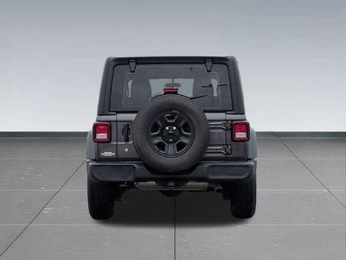 Used 2023 Jeep Wrangler Sport image 5