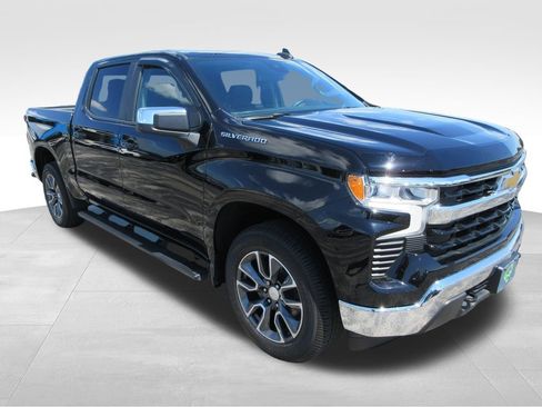 Certified 2022 Chevrolet Silverado 1500 LT AWD/4WD image 8