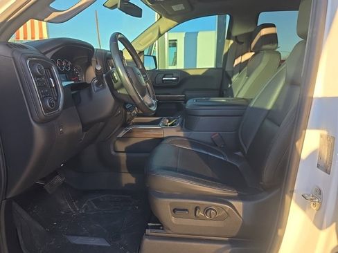 Used 2019 Chevrolet Silverado 1500 LT Trail Boss image 11