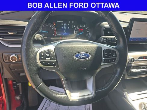 Used 2021 Ford Explorer XLT w/ Equipment Group 202A RWD image 10