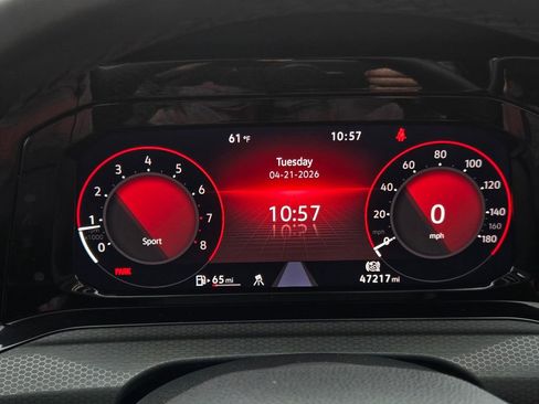 Used 2022 Volkswagen GTI SE FWD image 26