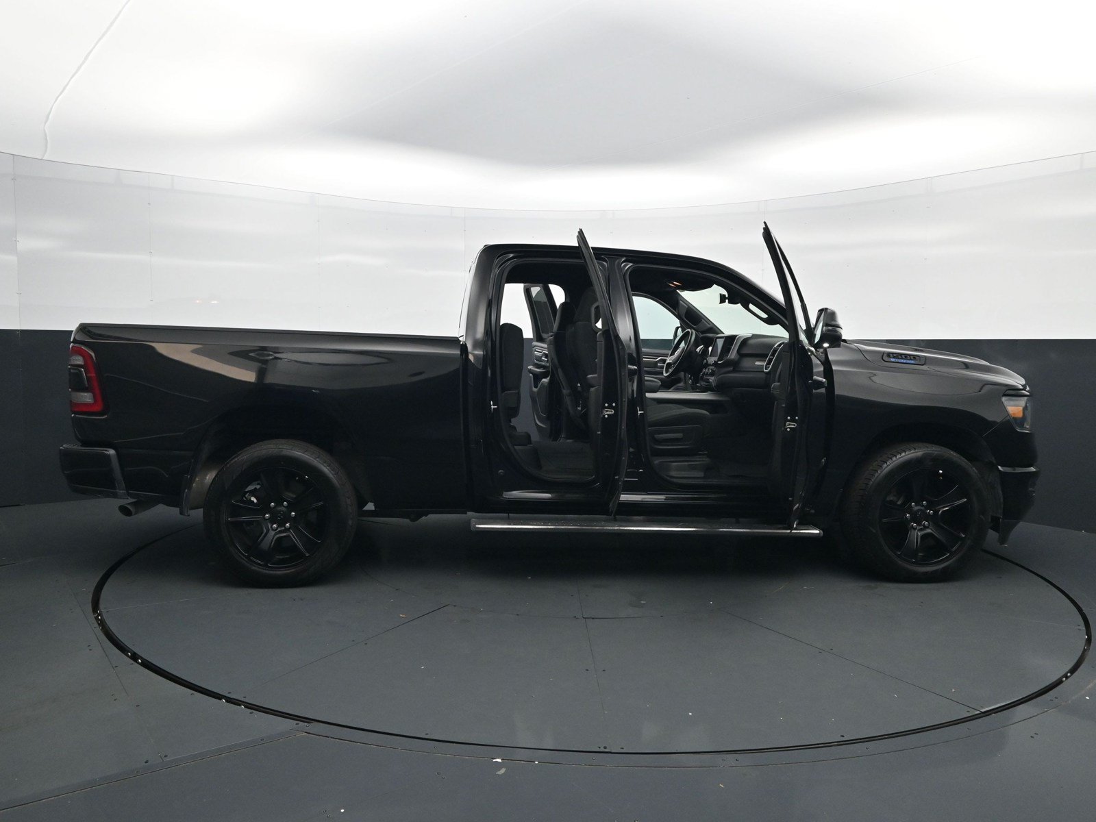 Used 2023 RAM 1500 Big Horn RWD image 59