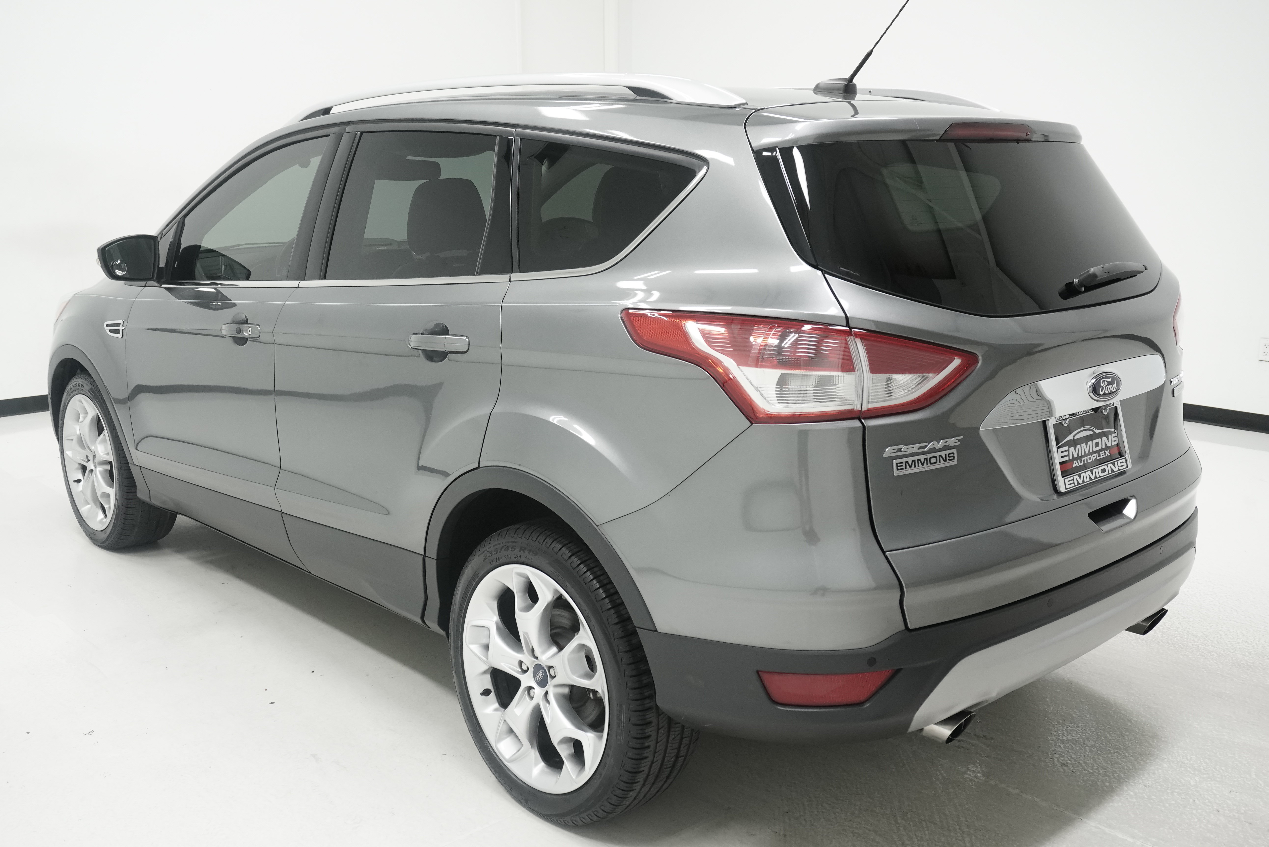 Used 2014 Ford Escape Titanium w/ Equipment Group 401A FWD image 6