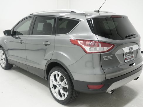 Used 2014 Ford Escape Titanium w/ Equipment Group 401A FWD image 6