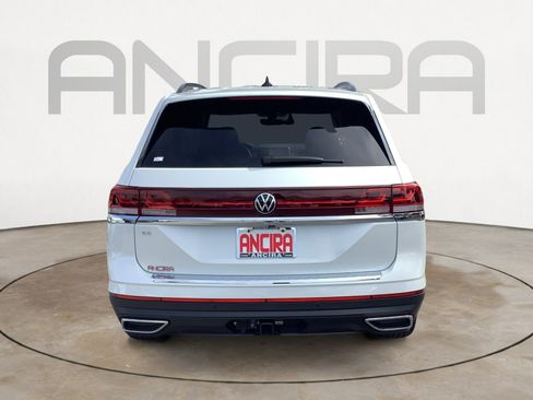 New 2026 Volkswagen Atlas SE image 7