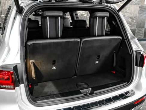 Used 2020 Mercedes-Benz GLB 250 image 47