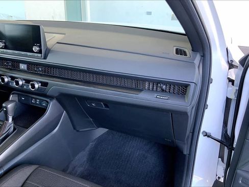 Used 2023 Honda CR-V Sport image 19