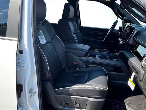 New 2026 RAM 2500 Limited image 8