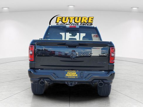 New 2026 RAM 1500 Express AWD/4WD image 4
