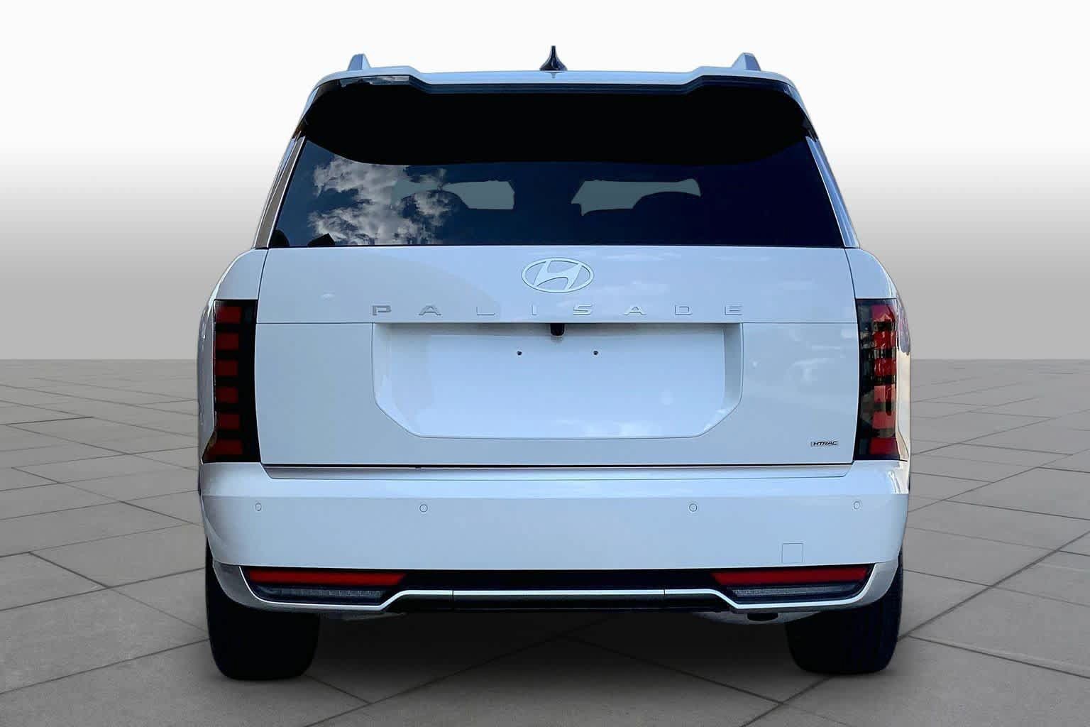 Certified 2026 Hyundai Palisade Calligraphy AWD/4WD image 5