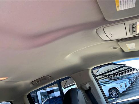 Used 2016 Chevrolet Colorado Z71 image 14